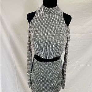 La Femme 2 piece open shoulders - beaded everywhere